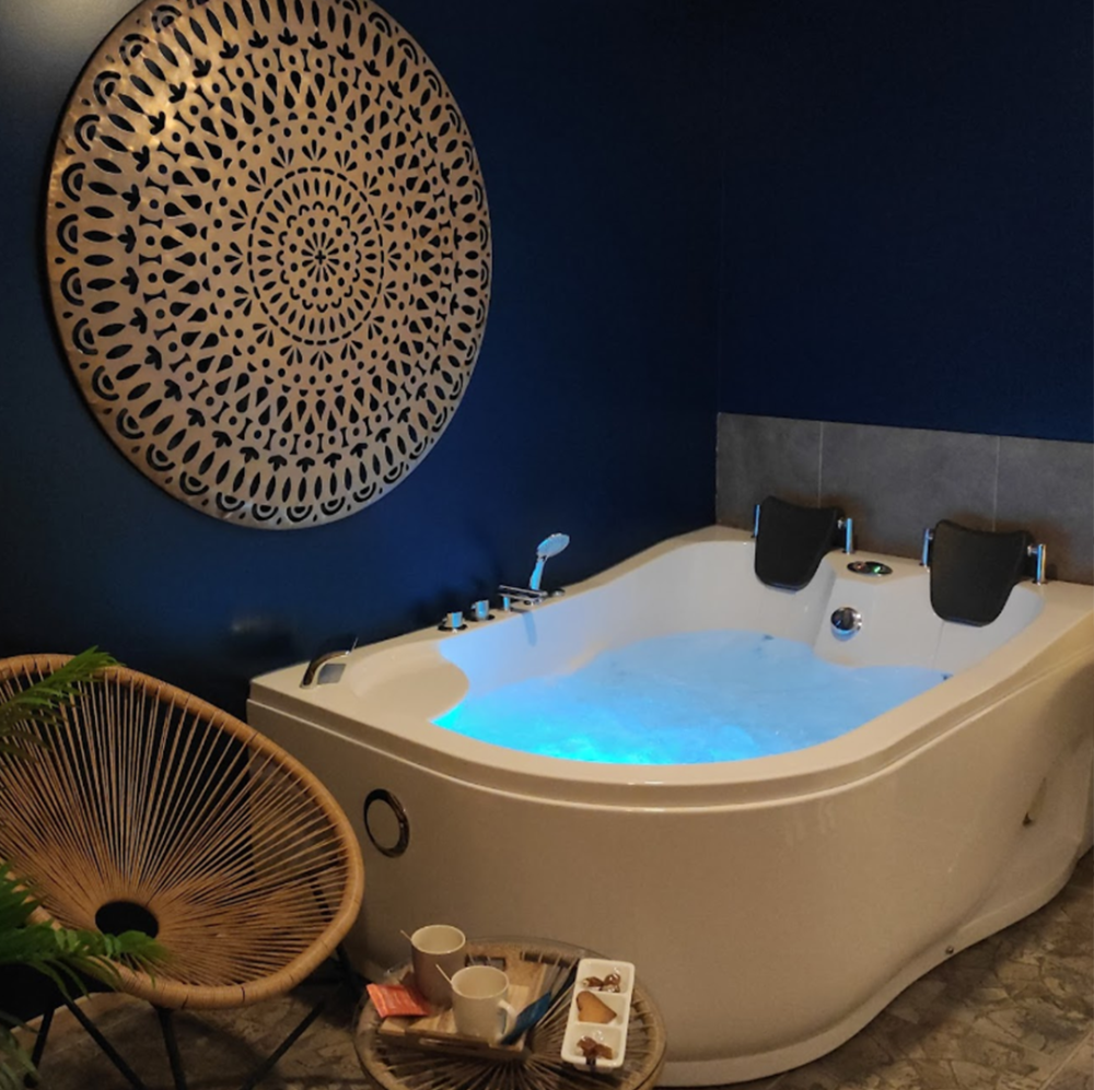 Beauté-Océane-Jacuzzi