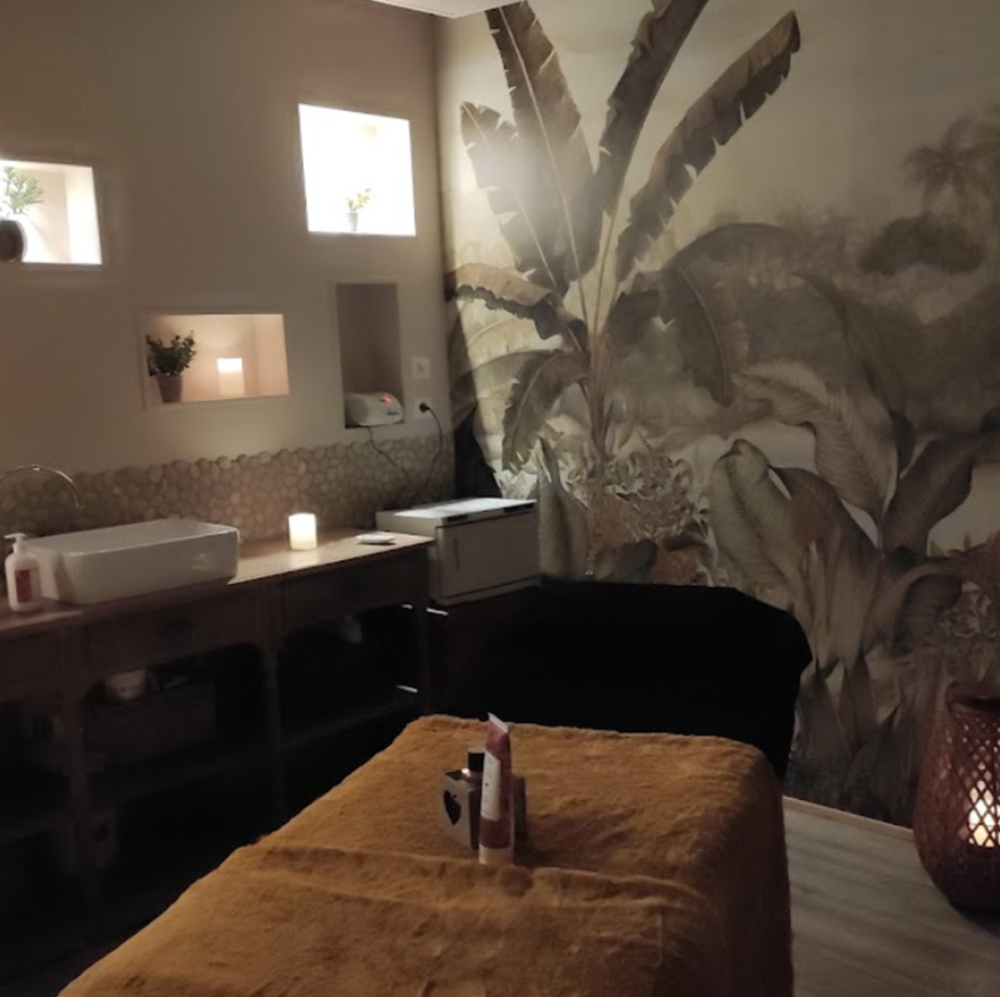 Beauté-Océane-table-de-massage
